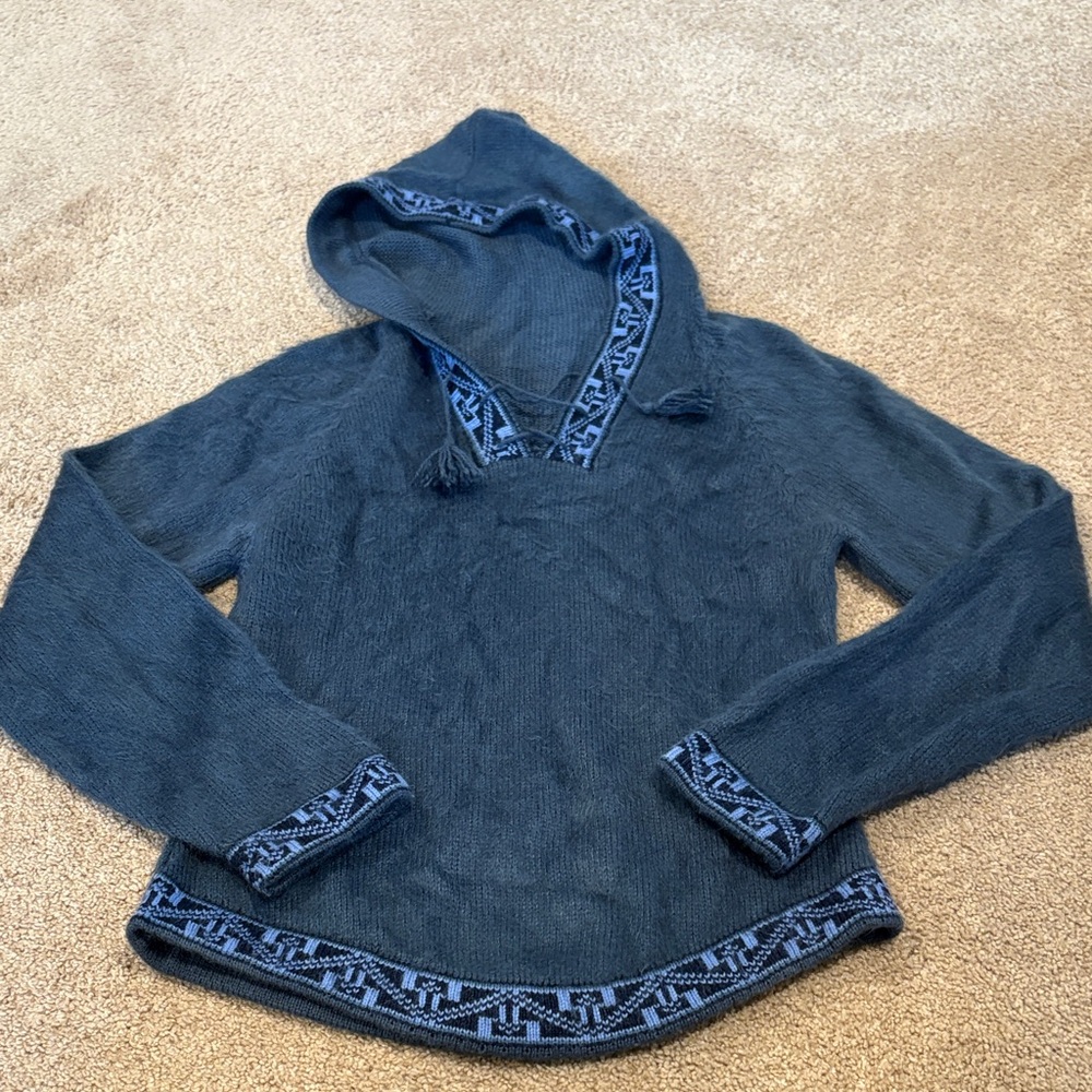 Handmade knit Peruvian alpaca sweater Peru